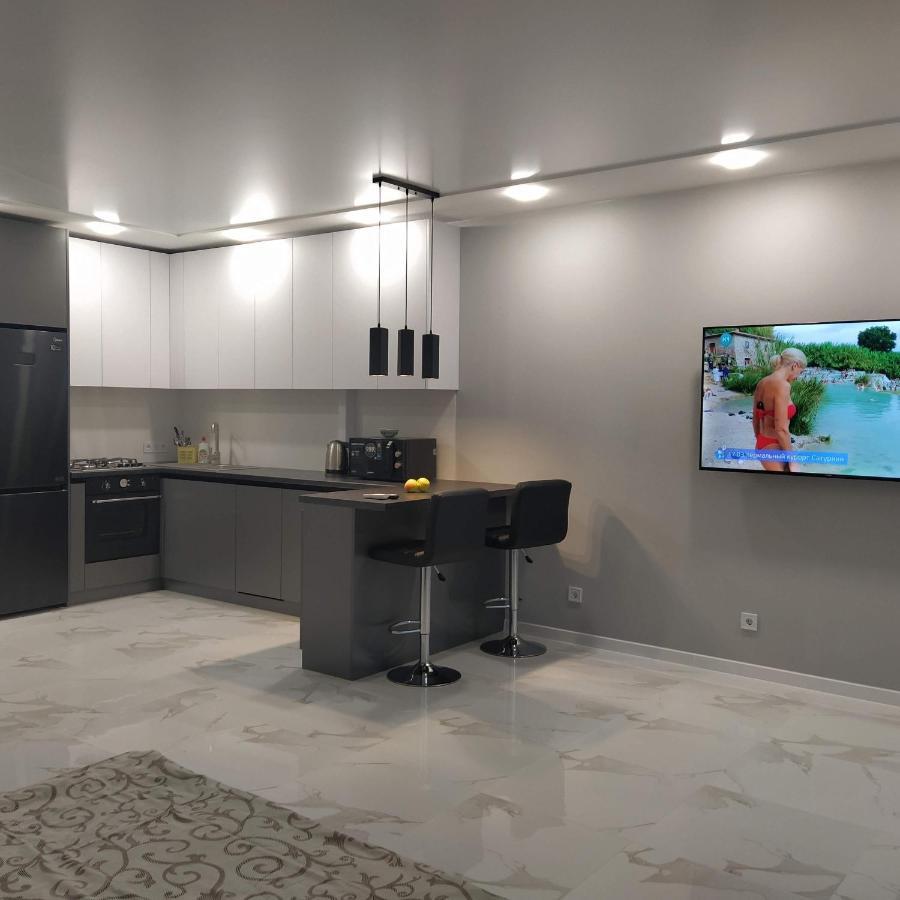 Vip Apartment Near Center Lviv Luaran gambar