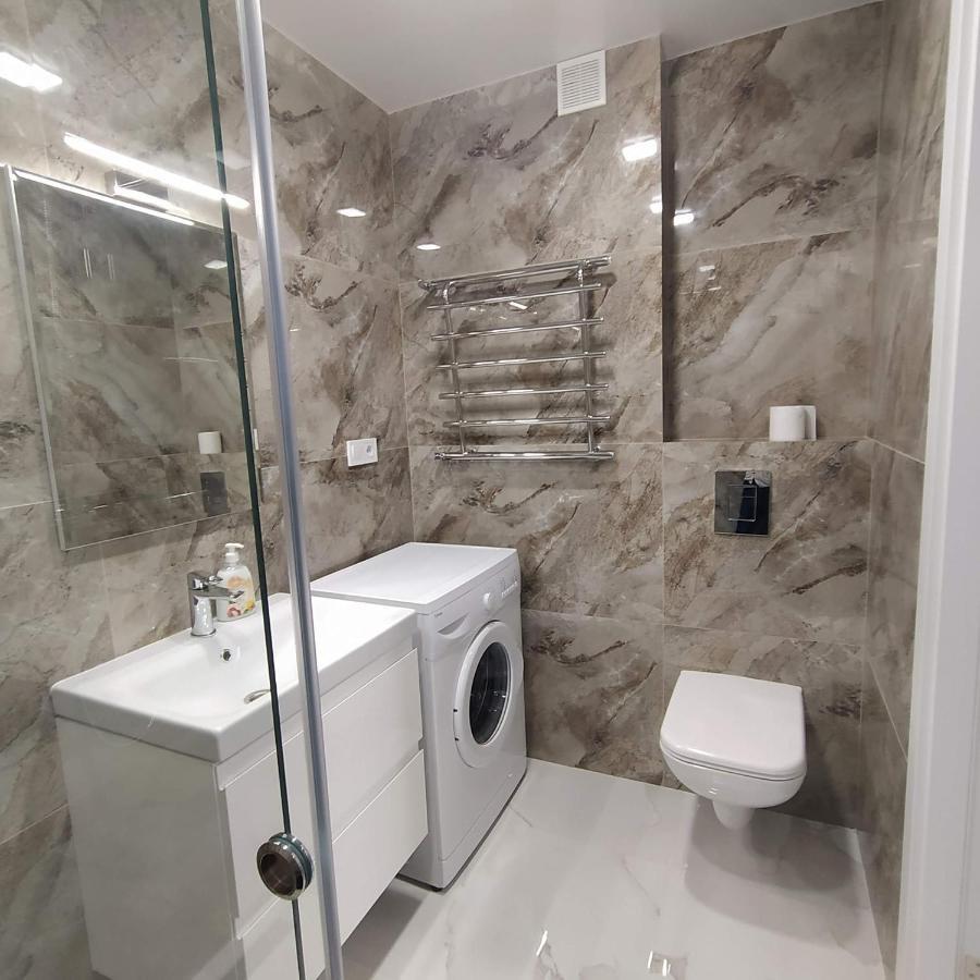 Vip Apartment Near Center Lviv Luaran gambar